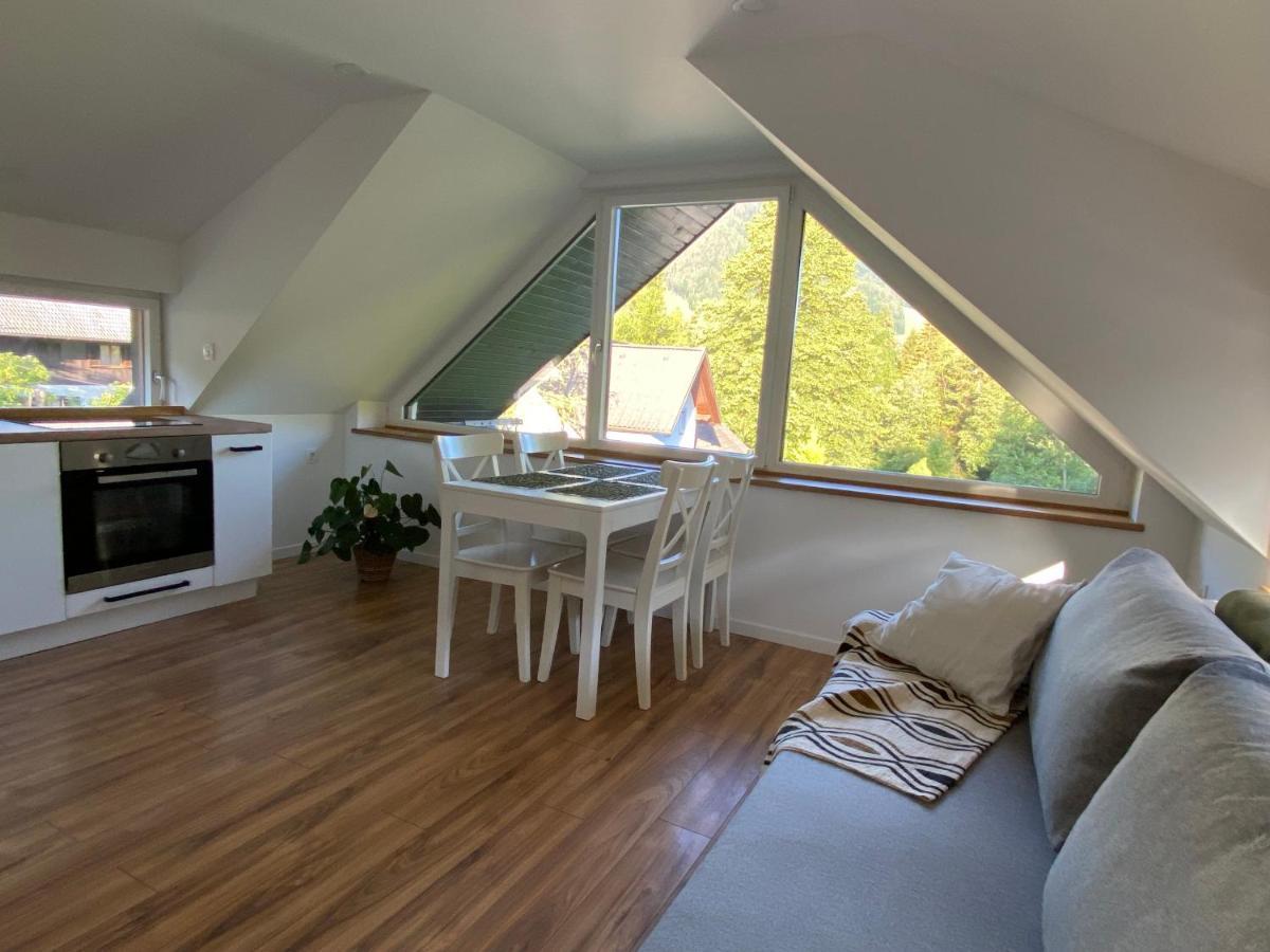 Apartment Zidana Marela - Attic With A View Kranjska Gora Exterior photo